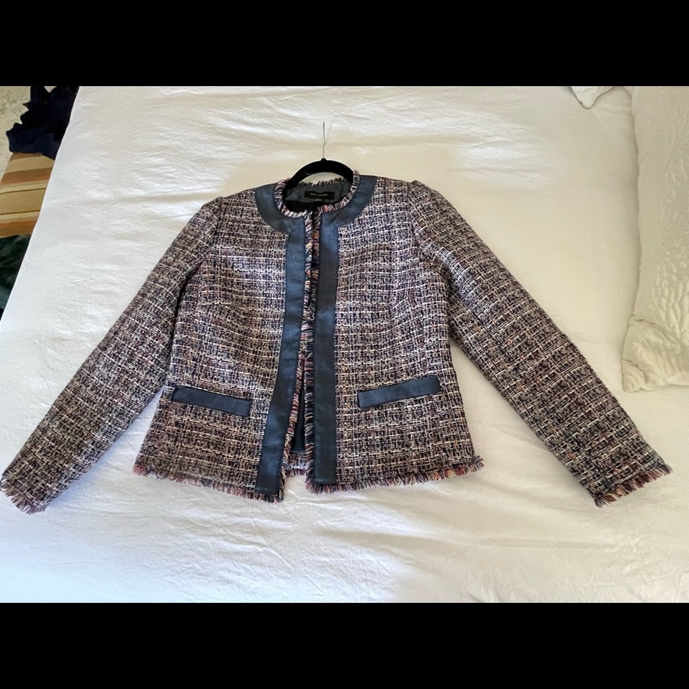 NWT. Ann Taylor blazer size 2